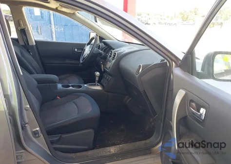 2013 Nissan Rogue Sv z USA, uszkodzony, nr VIN JN8AS5MV0DW141580